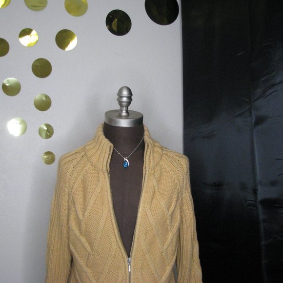 Pendleton Womans Sweater - Picture 1 of 4